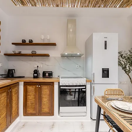 Апартаменты Naxian Serenity