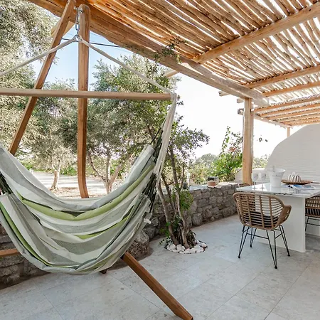 Naxian Serenity Apartment