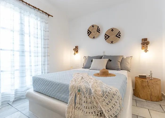 Naxian Serenity Apartment