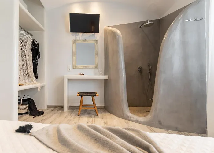 Naxian Serenity Apartment