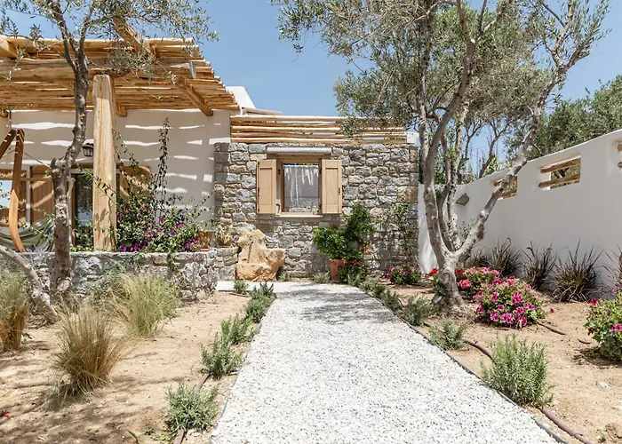 Naxian Serenity Apartment